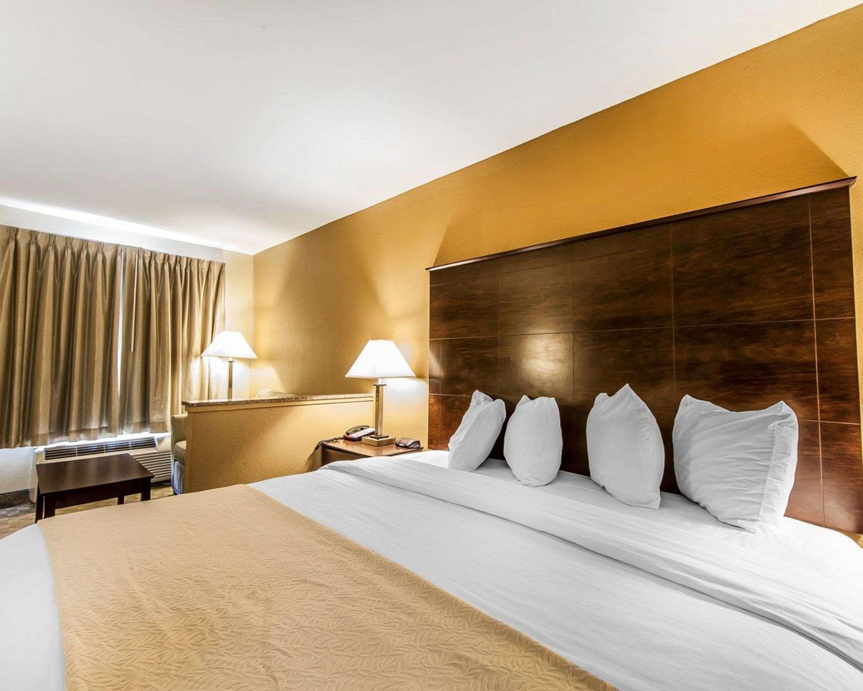 Quality Inn & Suites Bremen Εξωτερικό φωτογραφία