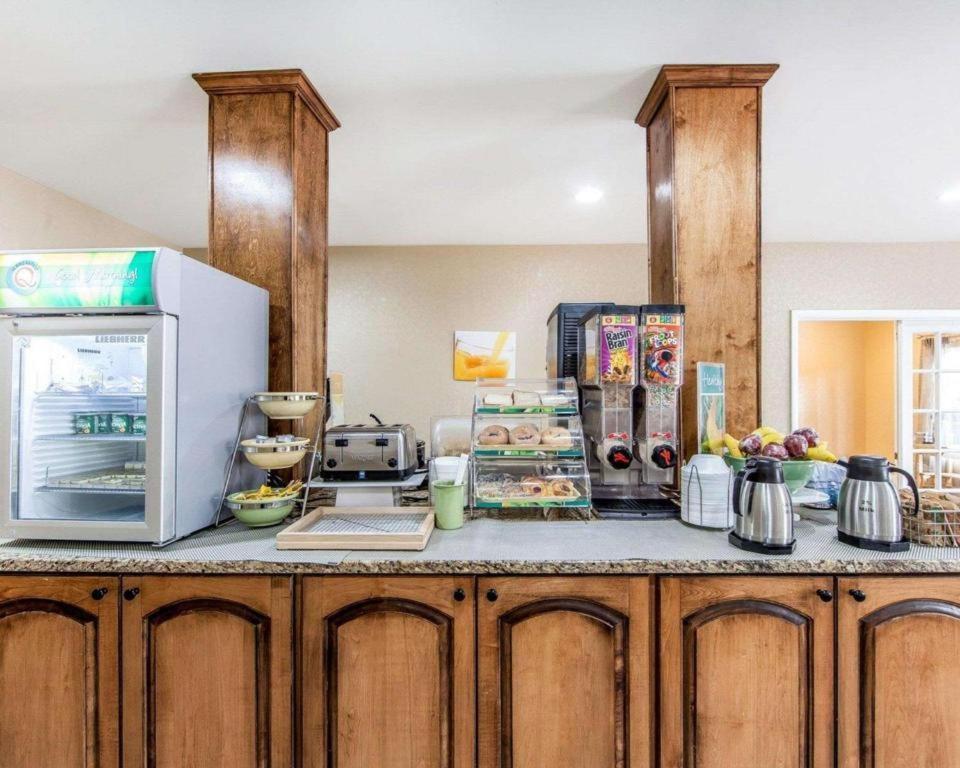 Quality Inn & Suites Bremen Εξωτερικό φωτογραφία